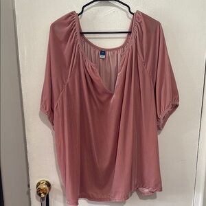 Women's Pink Top